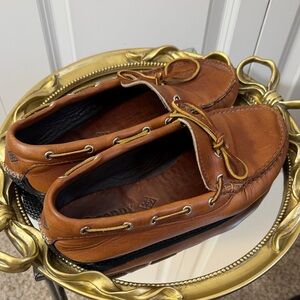 Quoddy Men's Brown Leather Moccasin Boat Shoes 10.5 USA